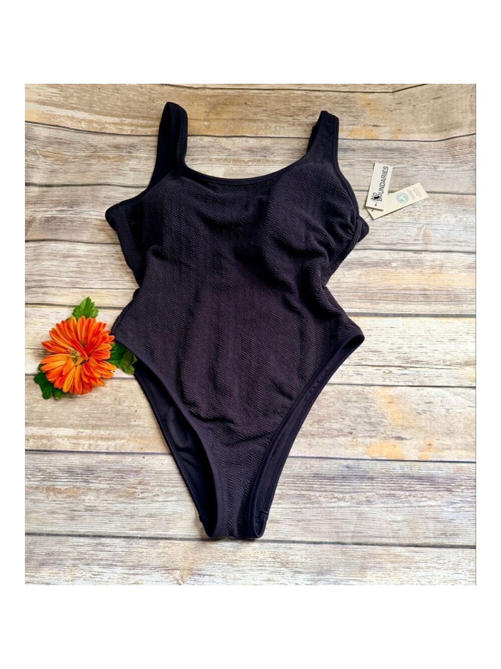 👙NWT BLACK 1 PIECE SWIMSUIT